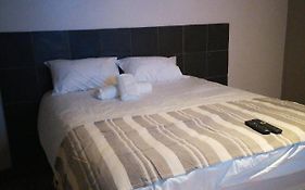 180 On Anderson Guest House